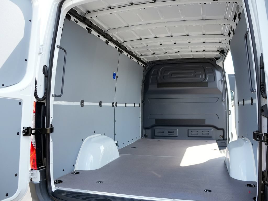 New 2026 Mercedes-Benz Sprinter 2500 image 6