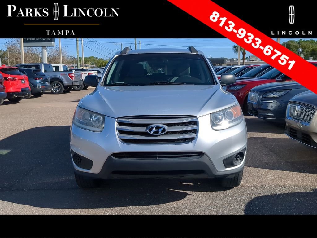 Used 2012 Hyundai Santa Fe GLS image 2