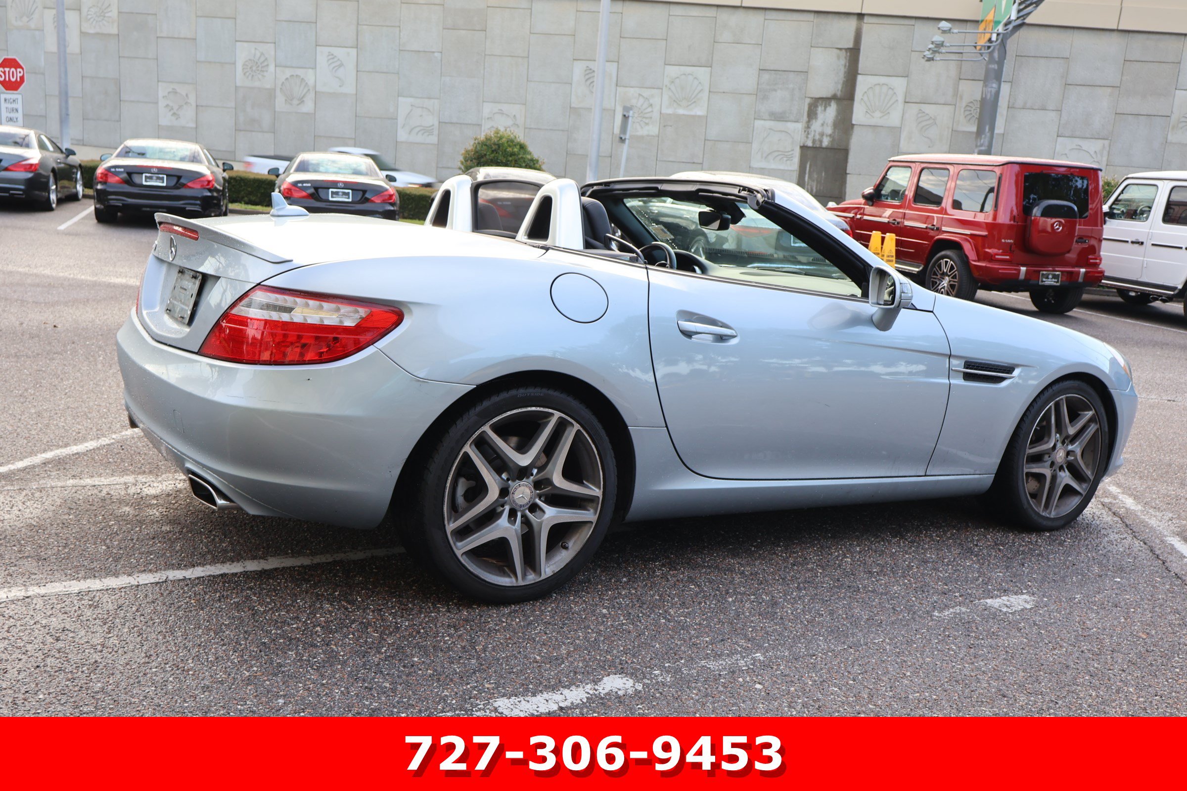 Used 2013 Mercedes-Benz SLK 350 image 10