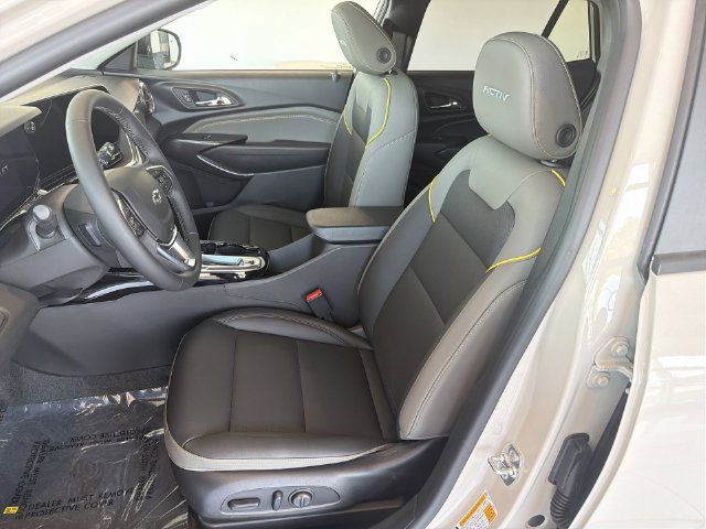 New 2026 Chevrolet Trax ACTIV w/ Driver Confidence Package FWD image 19