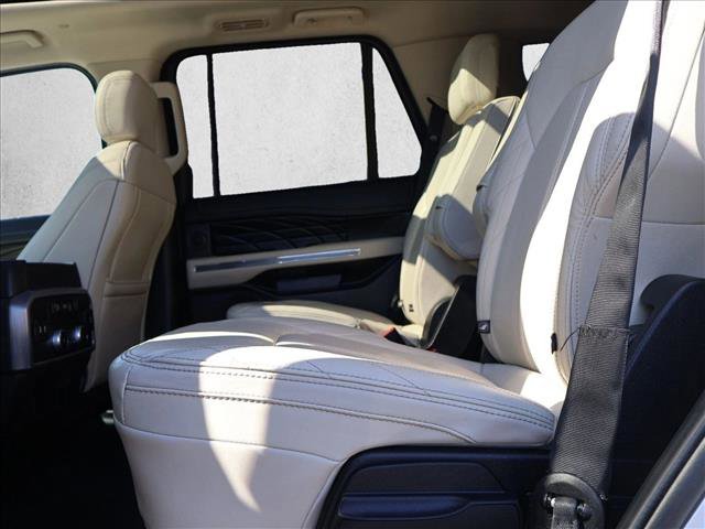 Used 2019 Ford Expedition Platinum image 26