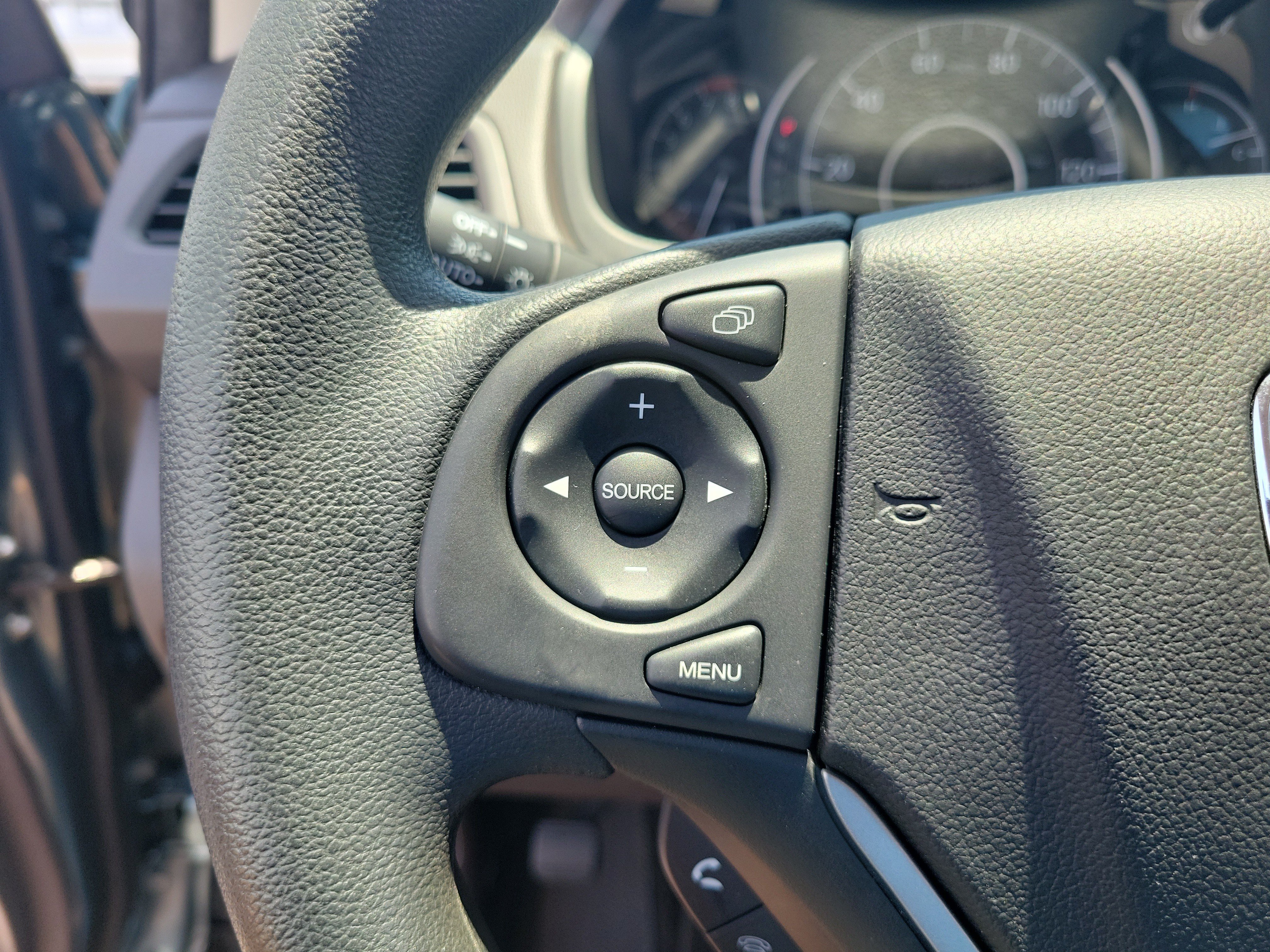 Used 2014 Honda CR-V EX image 25