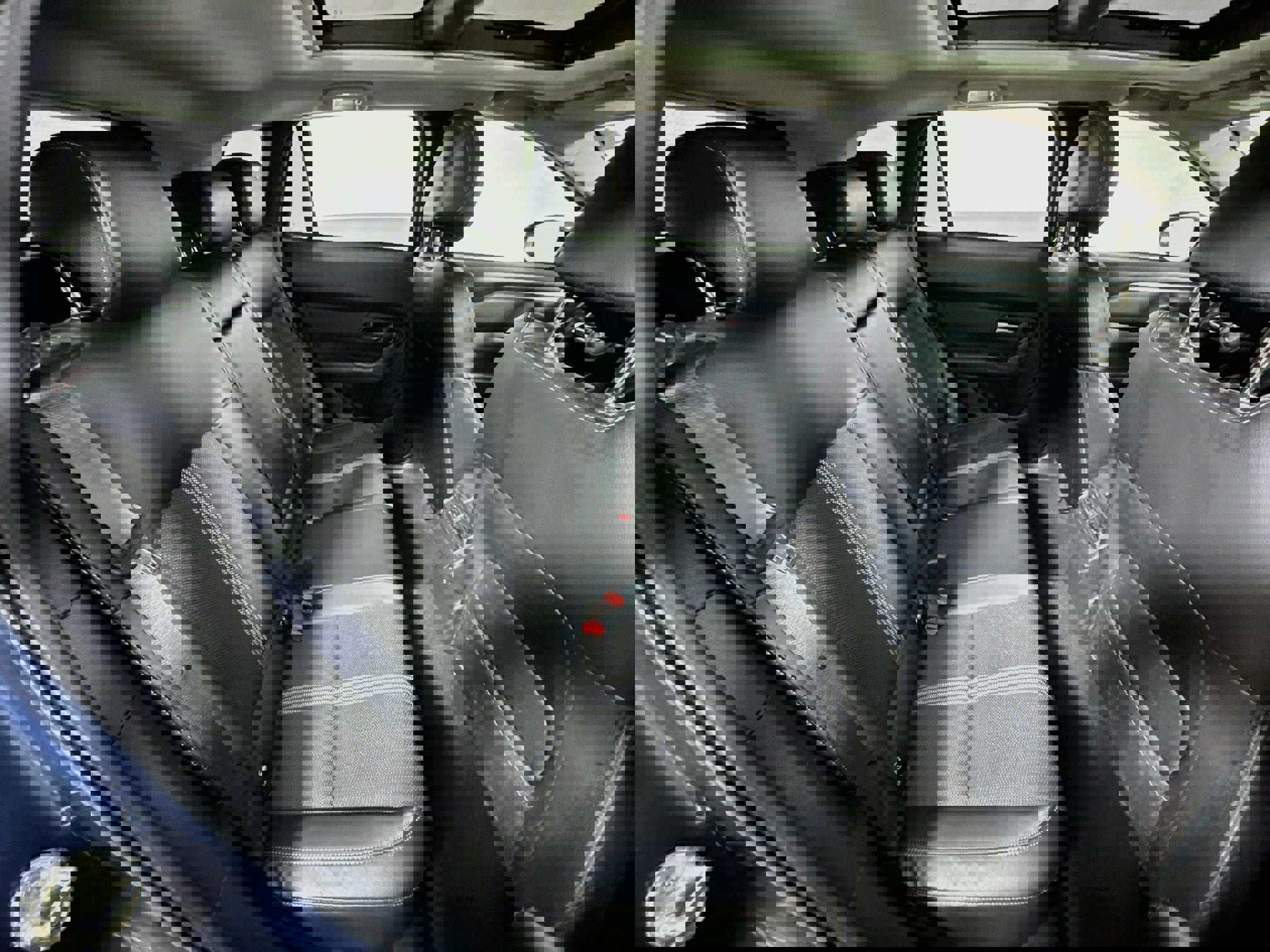 Used 2025 MAZDA CX-50 AWD 2.5 S w/ Premium Package image 28