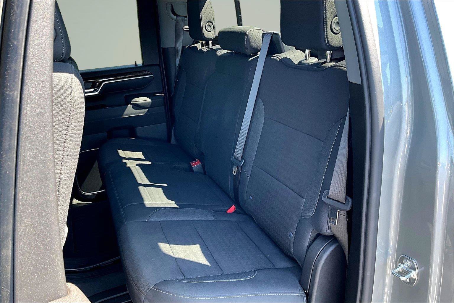Used 2026 GMC Sierra 2500 SLE w/ SLE Value Package; AWD/4WD image 27