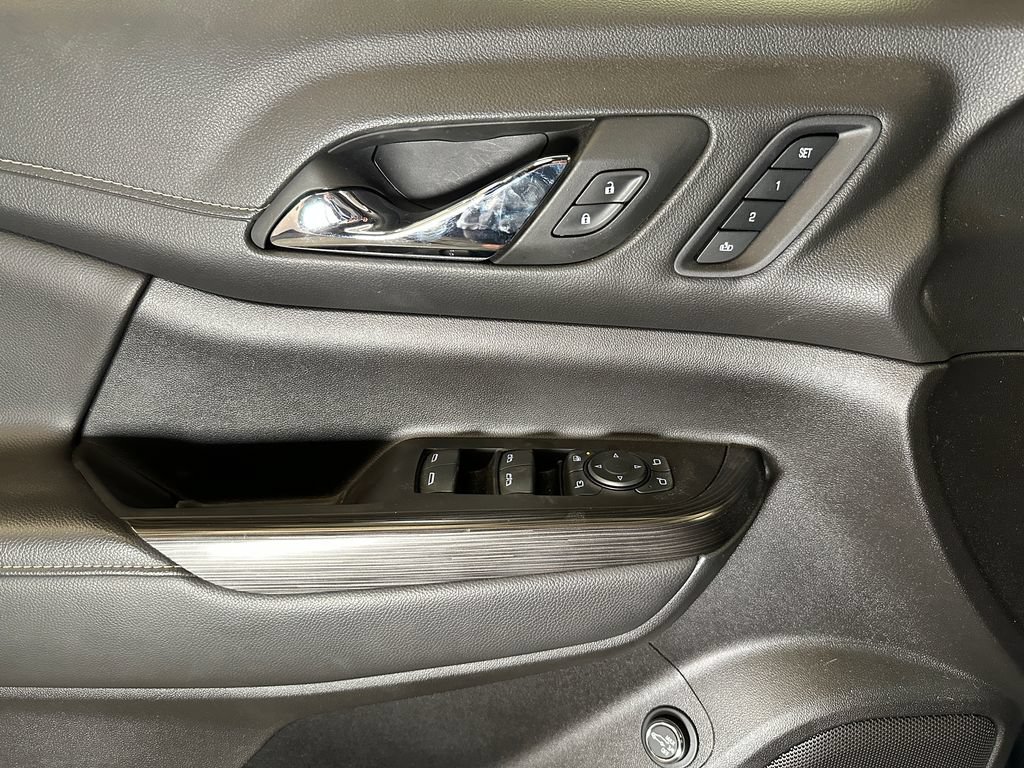Used 2023 GMC Acadia SLT w/ Elevation Edition AWD/4WD image 19