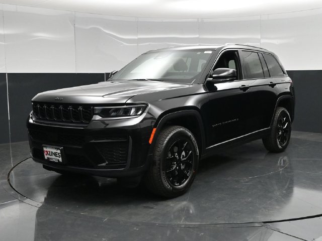 New 2026 Jeep Grand Cherokee Altitude AWD/4WD image 5
