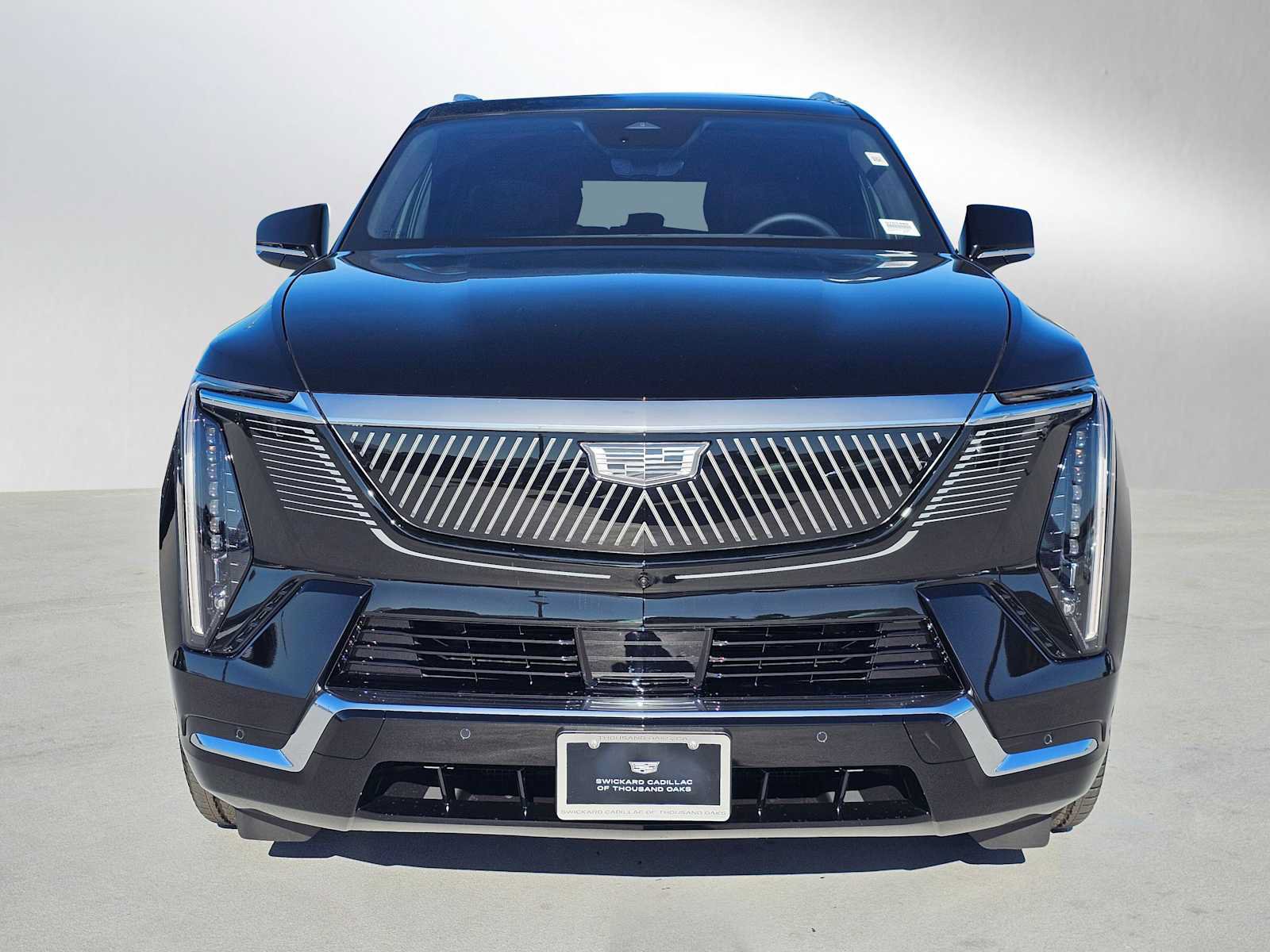 New 2026 Cadillac Escalade IQL Luxury w/ LPO, Radiant Package AWD/4WD image 8