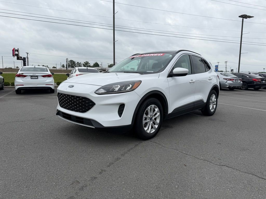 Used 2021 Ford Escape SE w/ Convenience Package FWD image 3
