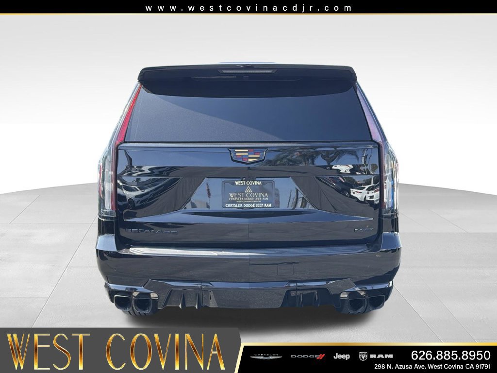 Used 2023 Cadillac Escalade V AWD/4WD image 9