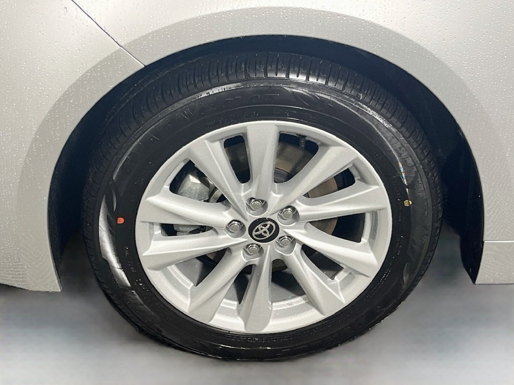 New 2027 Toyota Corolla SE FWD image 11