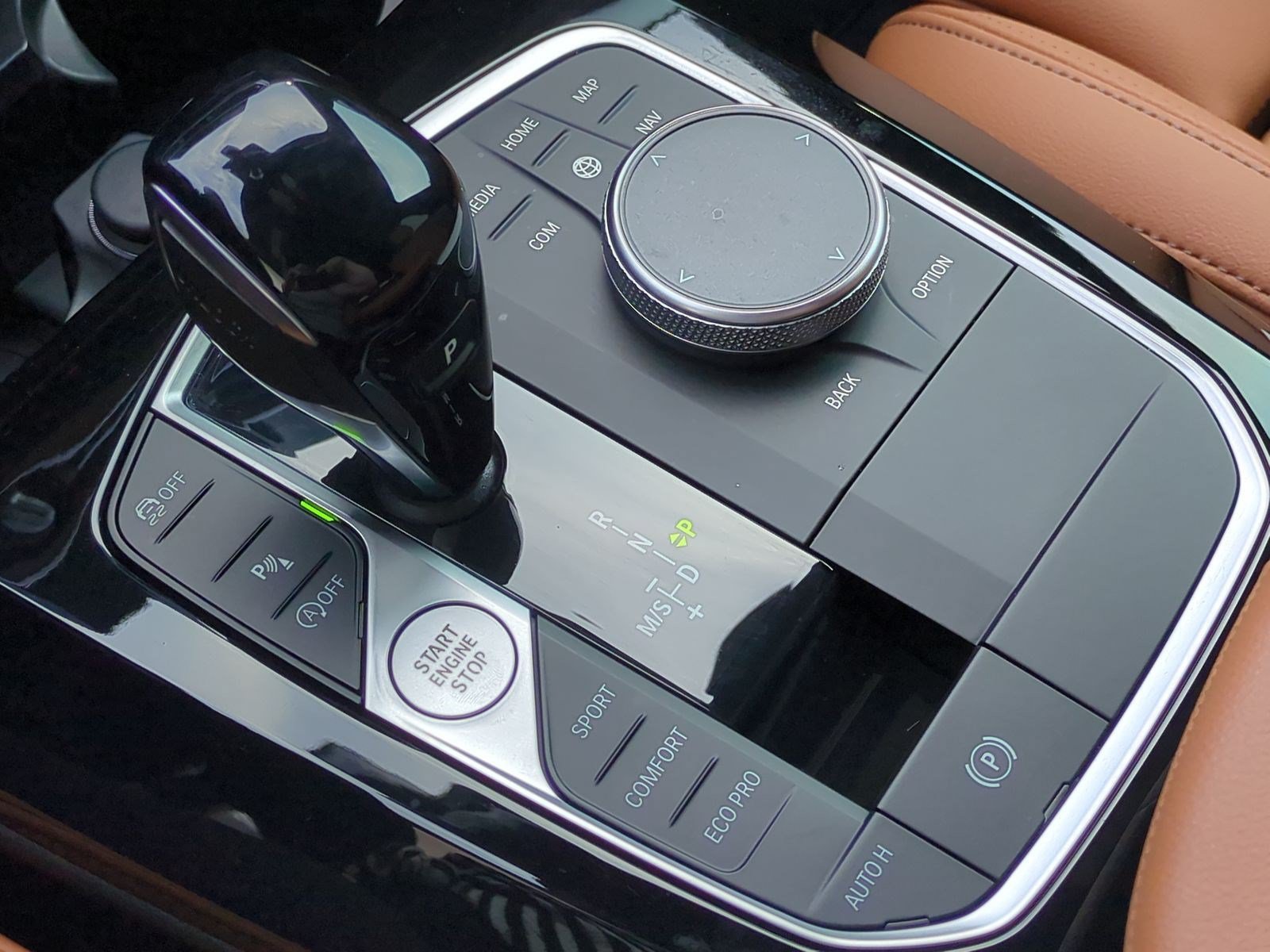 Used 2024 BMW X3 sDrive30i w/ Premium Package RWD image 26