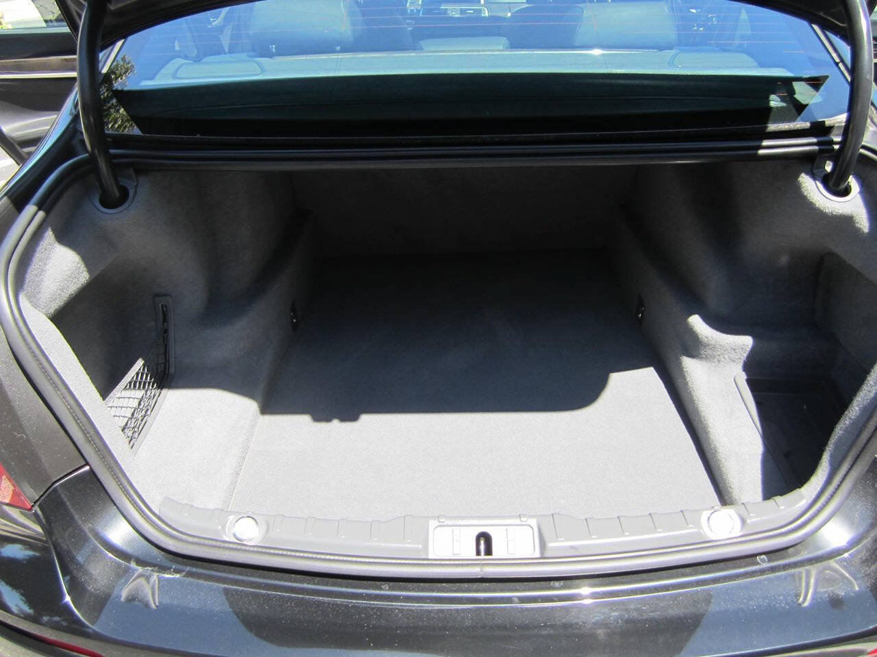Used 2013 BMW 750i RWD image 12