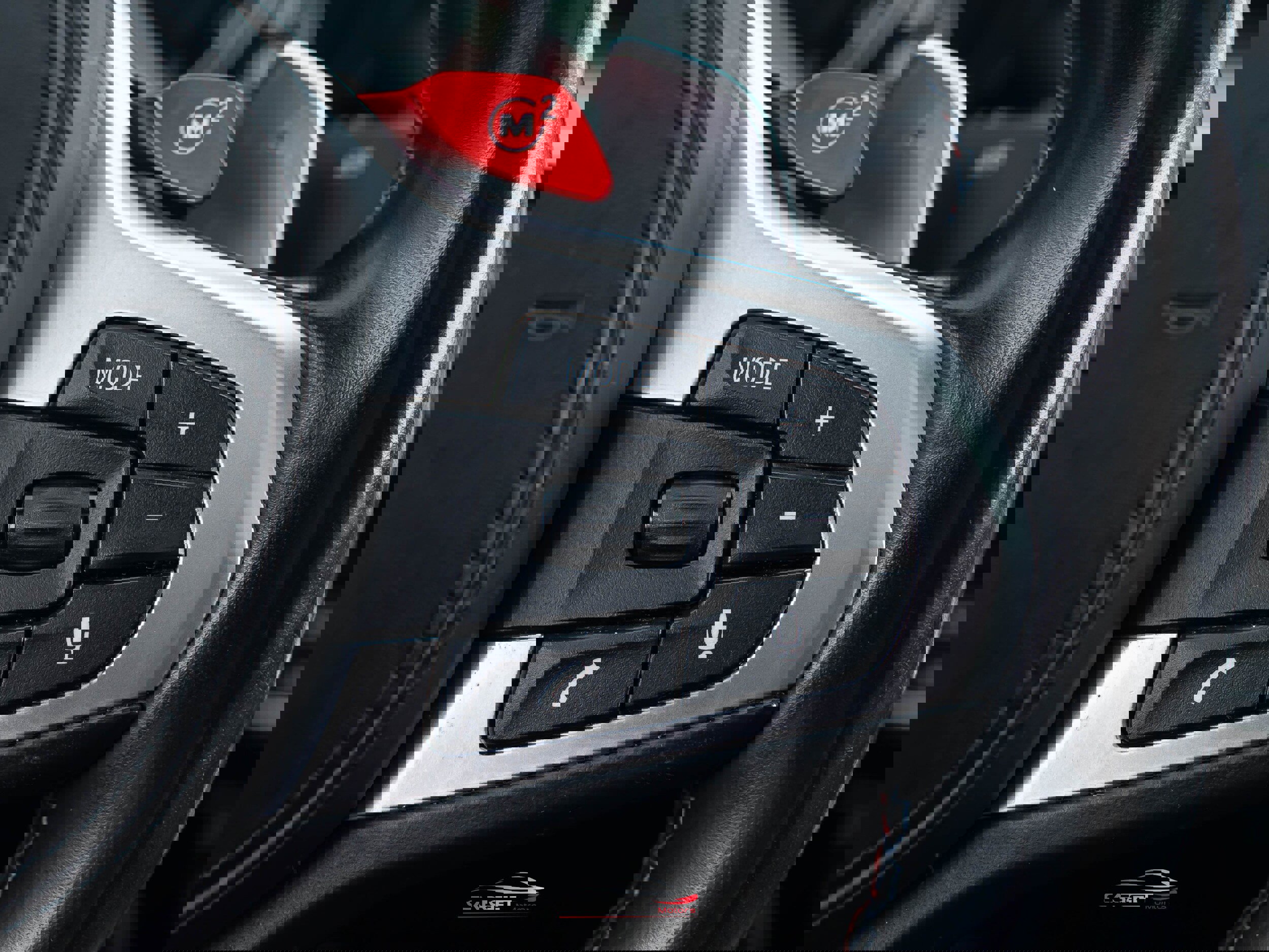 Used 2018 BMW M5 w/ Executive Package image 26