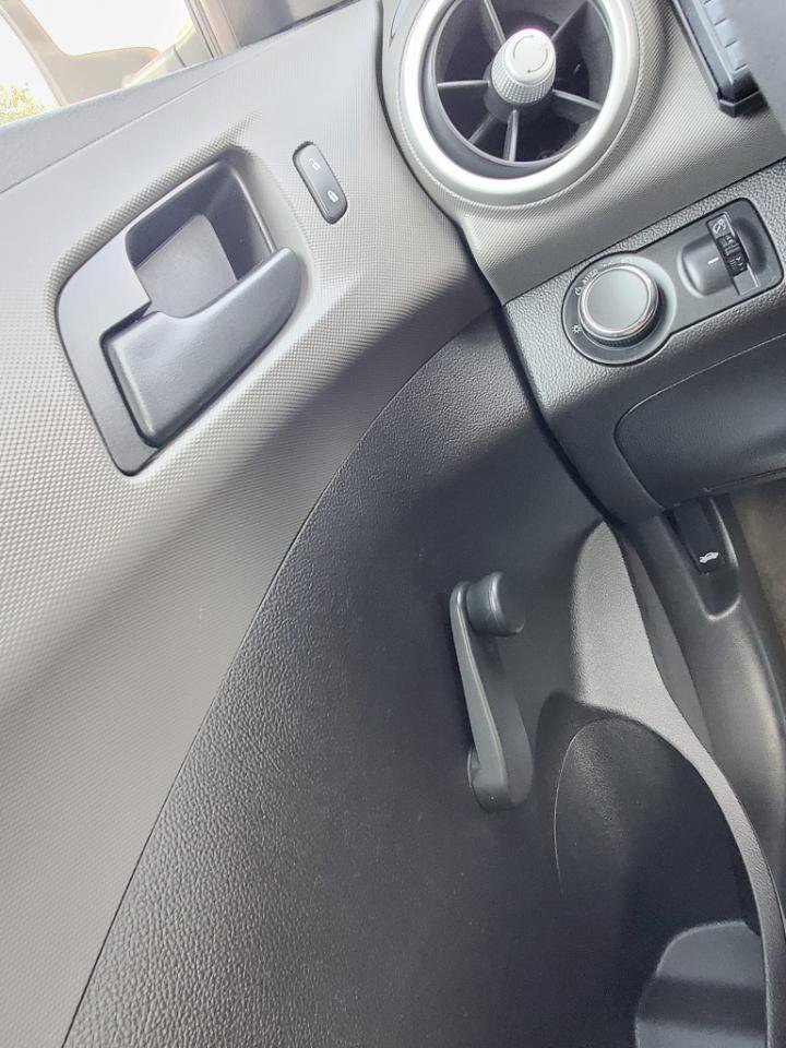 Used 2017 Chevrolet Sonic LT image 11
