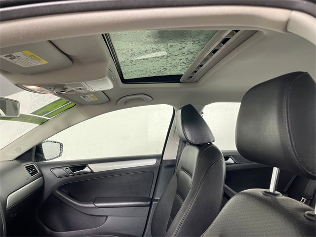 Used 2014 Volkswagen Jetta SE image 14