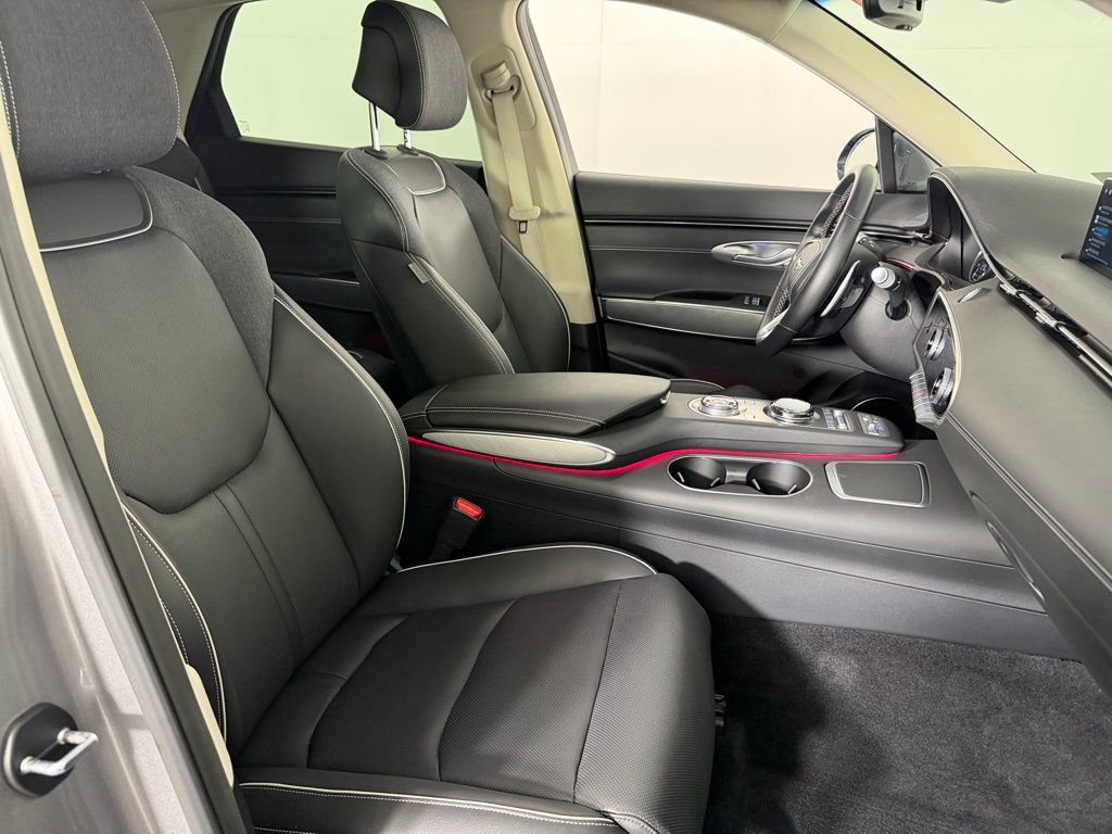 Used 2025 Genesis Electrified GV70 Advanced image 34