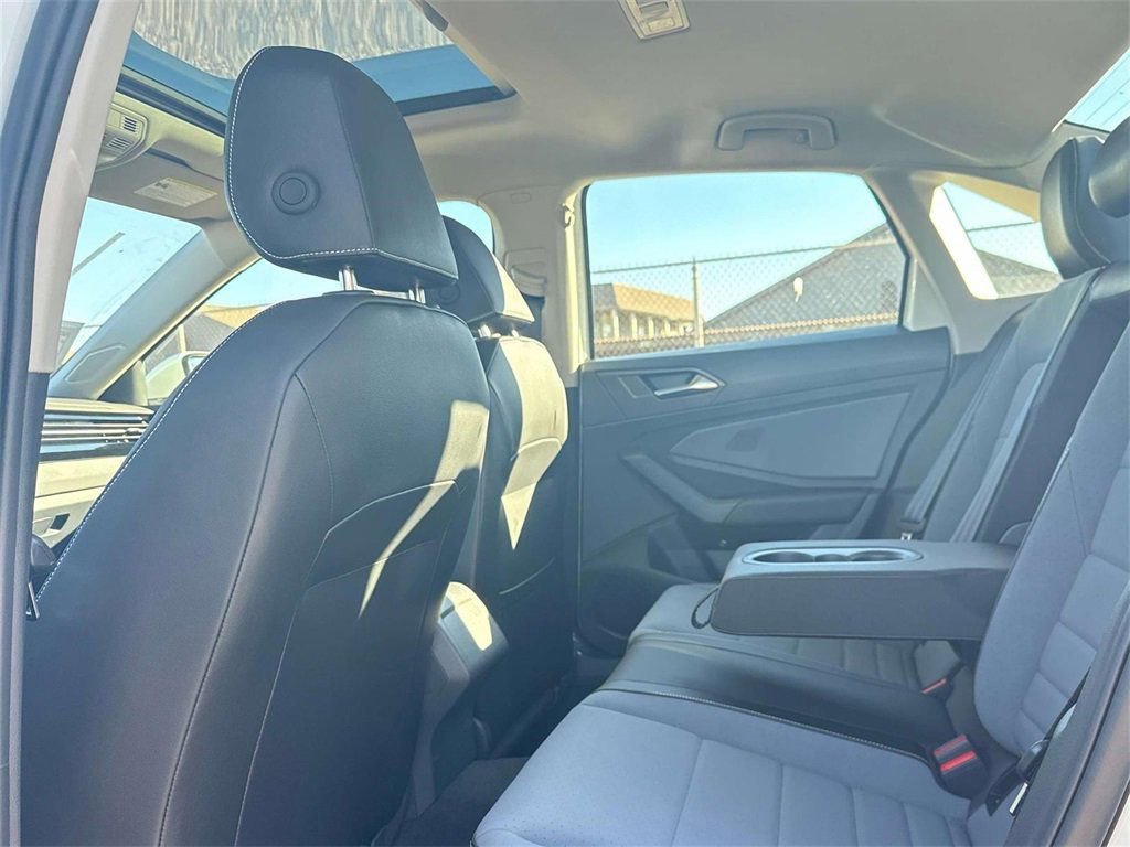 New 2026 Volkswagen Jetta SE image 26