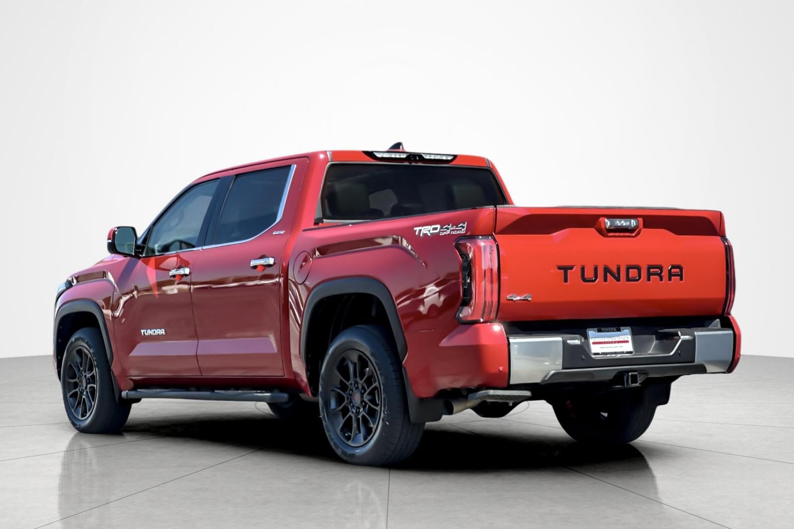Used 2023 Toyota Tundra Limited w/ TRD Off-Road Package AWD/4WD image 3