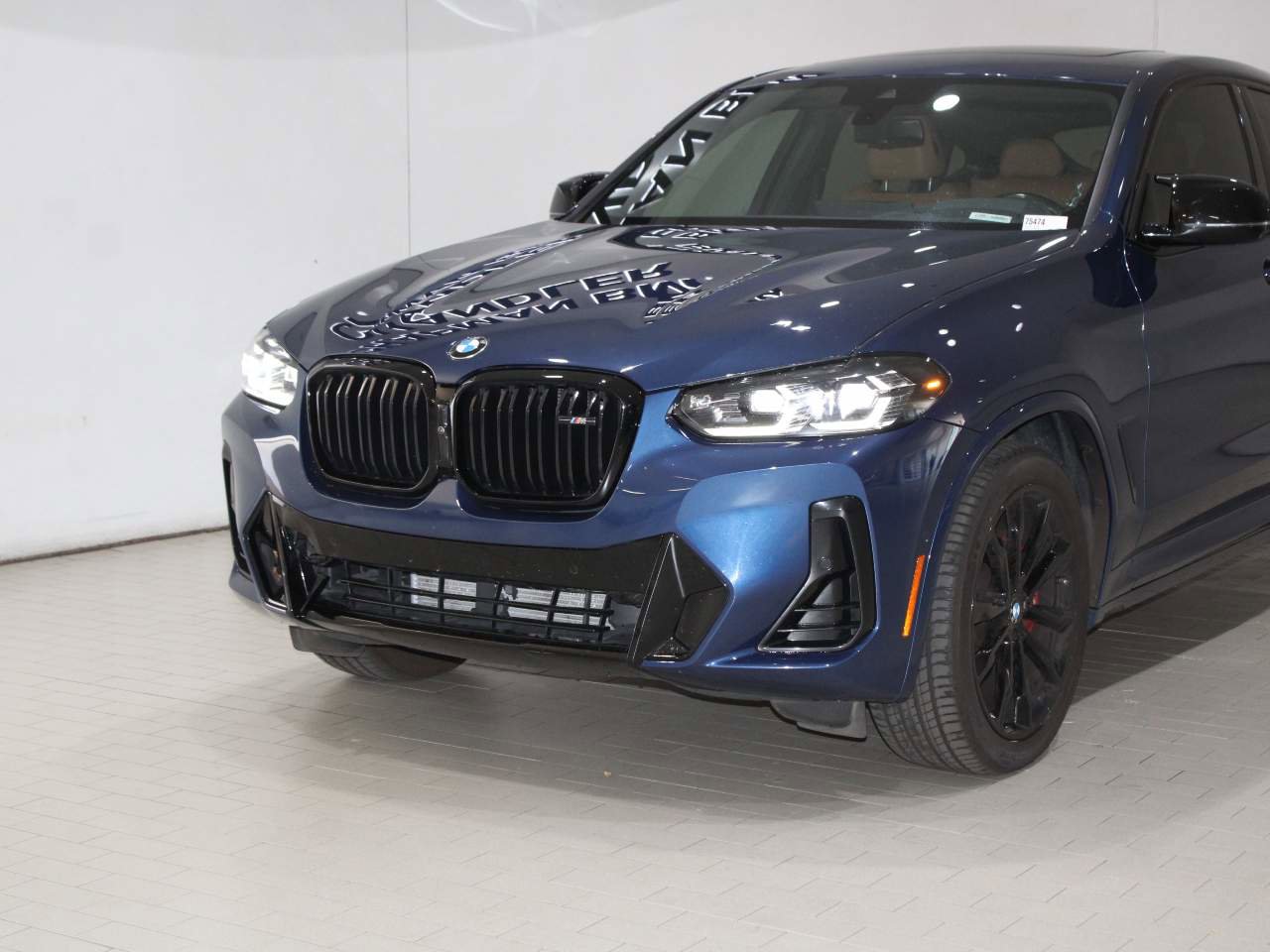 Certified 2023 BMW X4 M40i w/ Premium Package AWD/4WD image 2