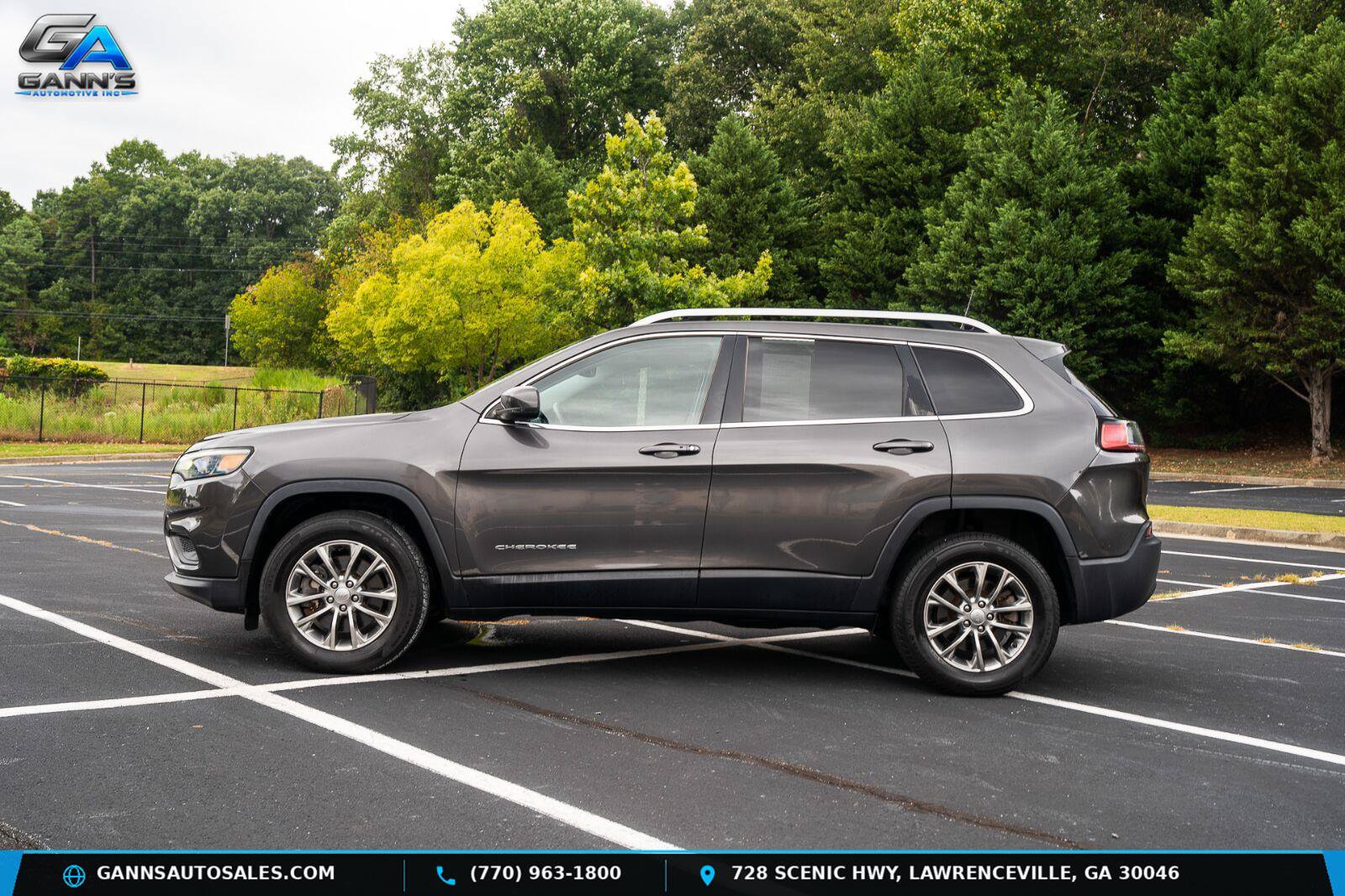 Used 2019 Jeep Cherokee Latitude Plus w/ Comfort/Convenience Group AWD/4WD image 4