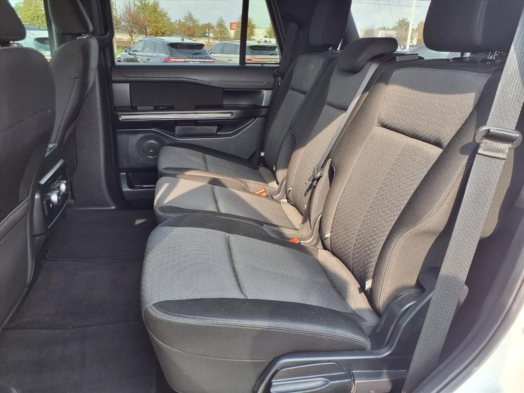 Used 2021 Ford Expedition XLT image 25