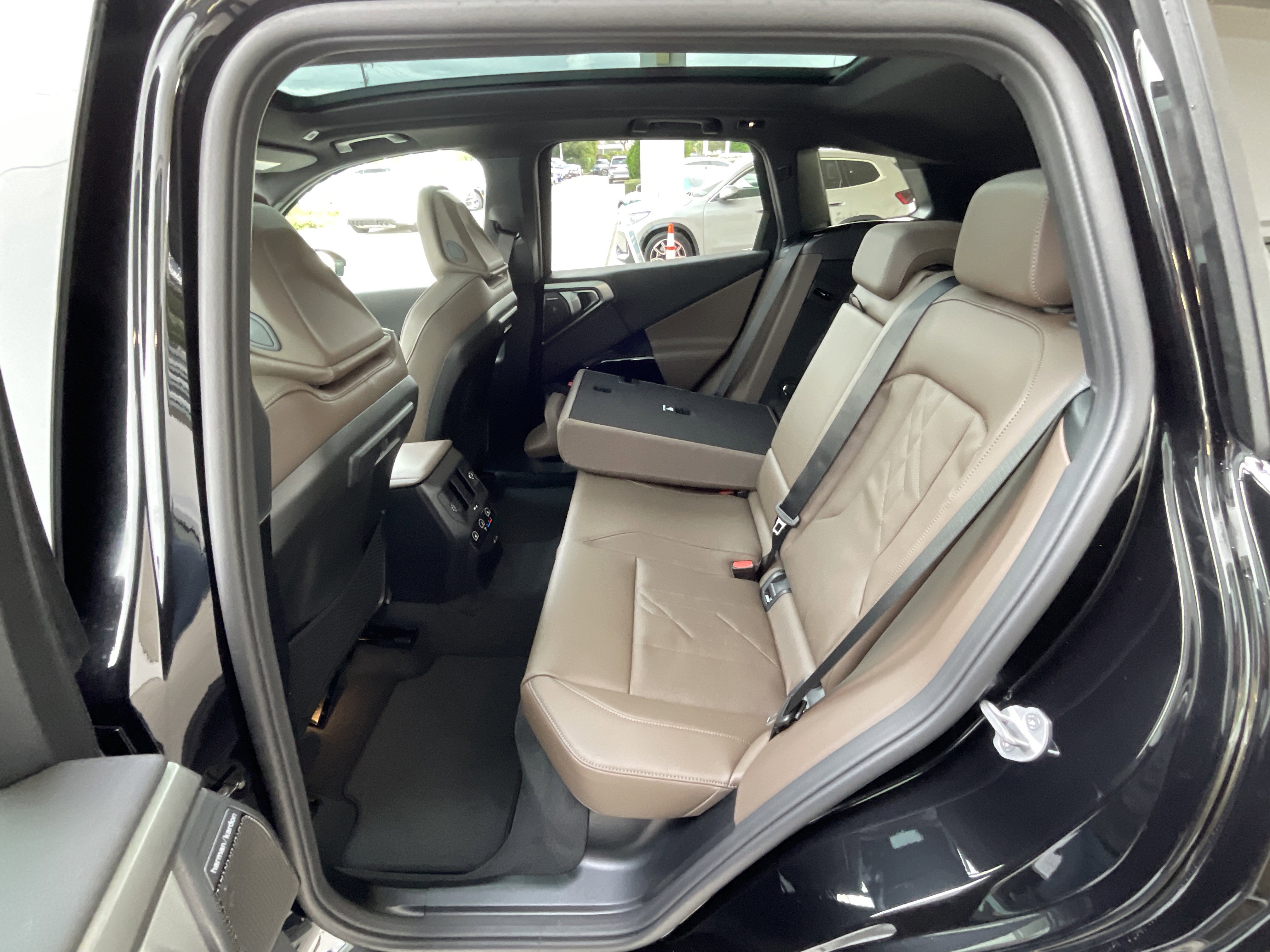 New 2026 BMW X3 xDrive30 w/ Premium Package image 28