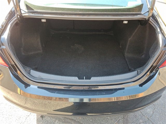 Used 2024 Chevrolet Malibu LT image 29