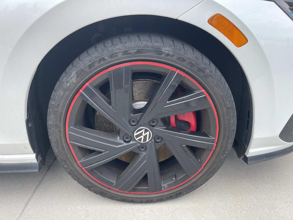 Used 2022 Volkswagen GTI SE w/ Black Wheel Package FWD image 11