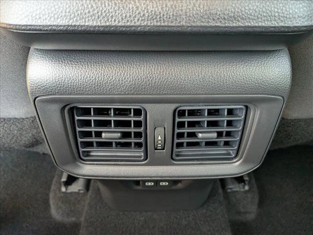 Certified 2025 Toyota RAV4 XLE FWD image 17