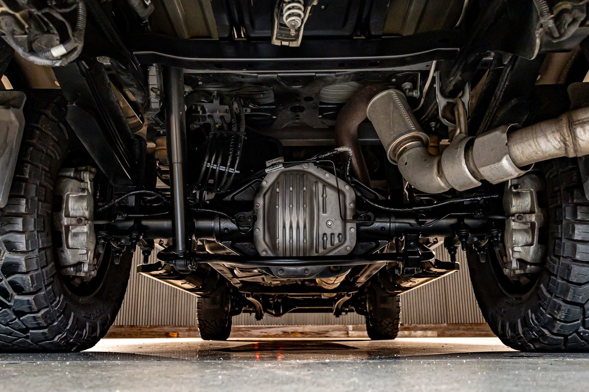 Used 2023 Ford F450 Lariat w/ Camper Package image 14