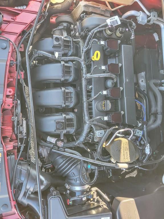 Used 2015 Ford Focus SE image 26