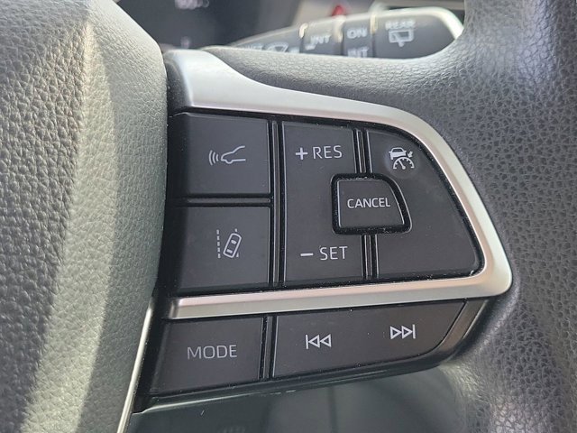 Used 2021 Toyota Sienna LE image 31