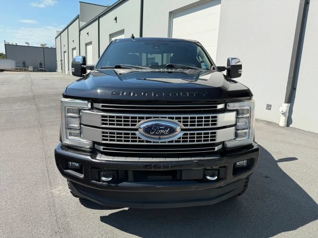 Used 2019 Ford F350 Platinum w/ Platinum Ultimate Package AWD/4WD image 11