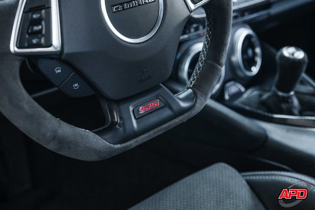 Used 2018 Chevrolet Camaro SS image 65