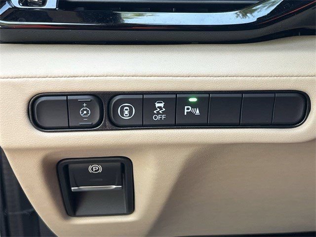 Used 2026 Acura MDX w/ Technology Package FWD image 25