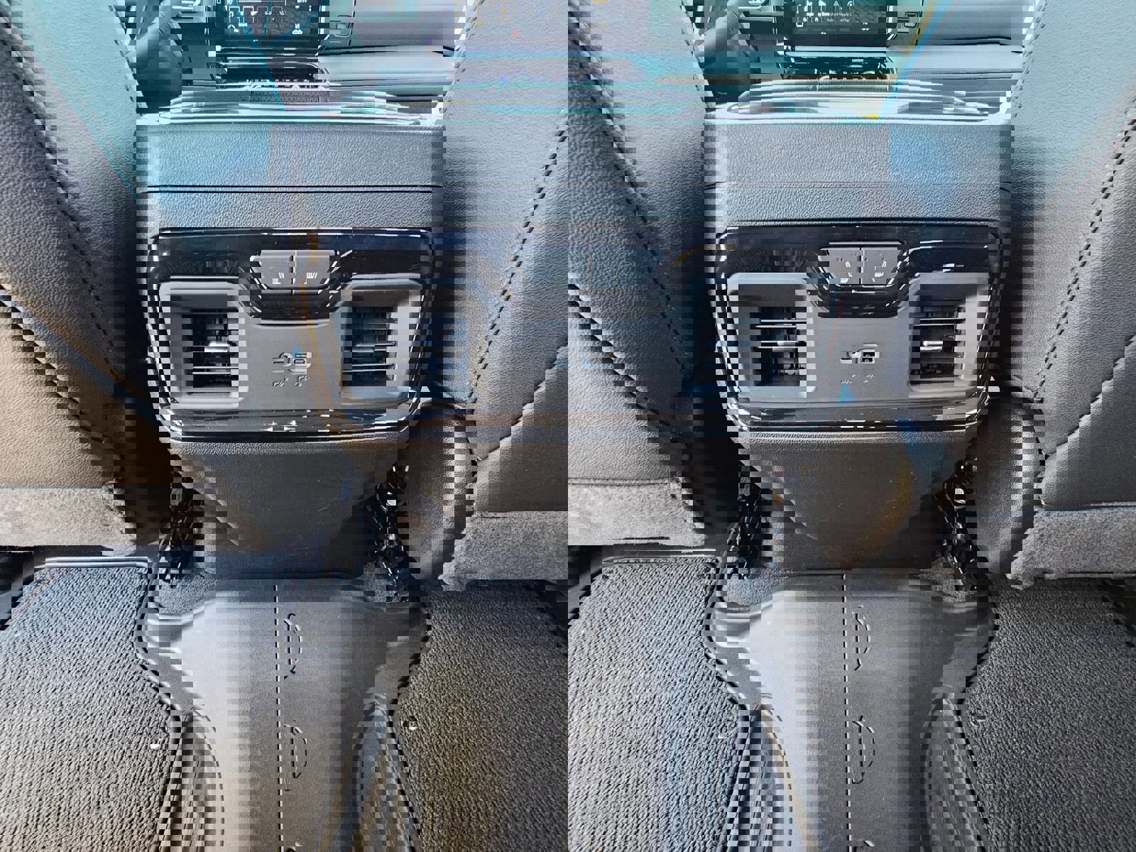 New 2025 GMC Sierra 1500 AT4 w/ AT4 Premium Package image 23