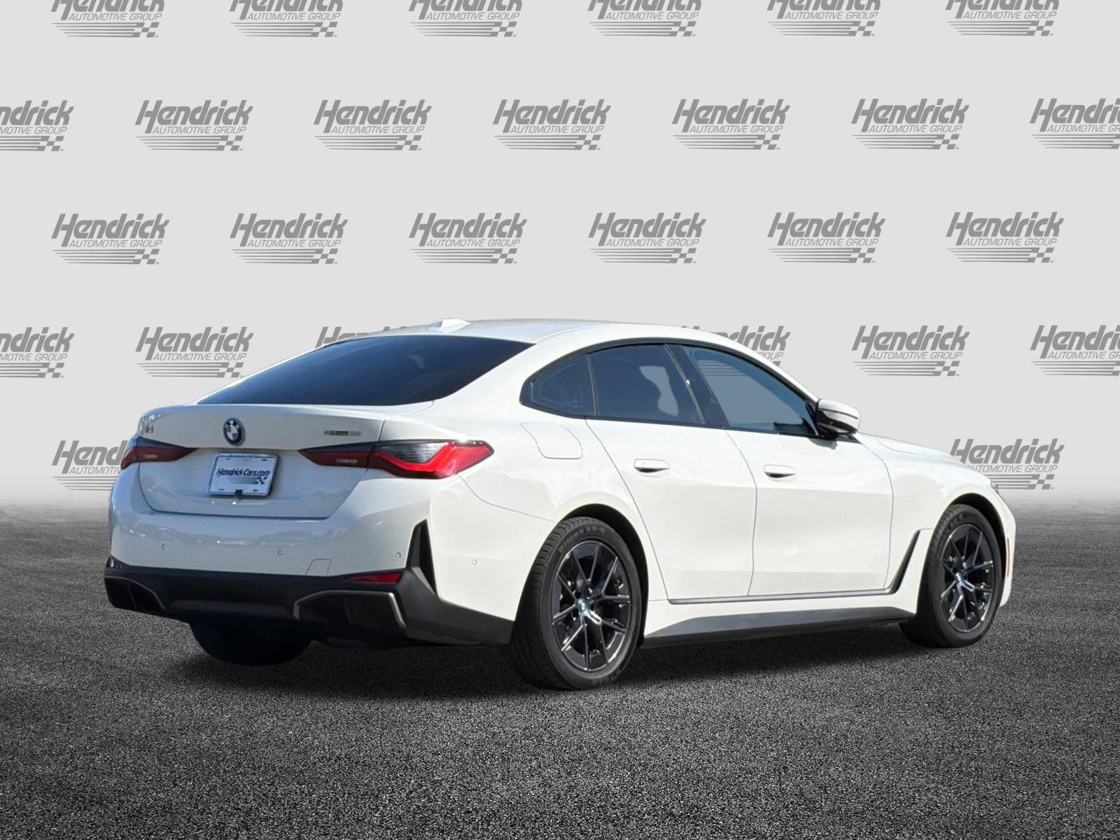 Used 2023 BMW i4 eDrive35 w/ Premium Package RWD image 5