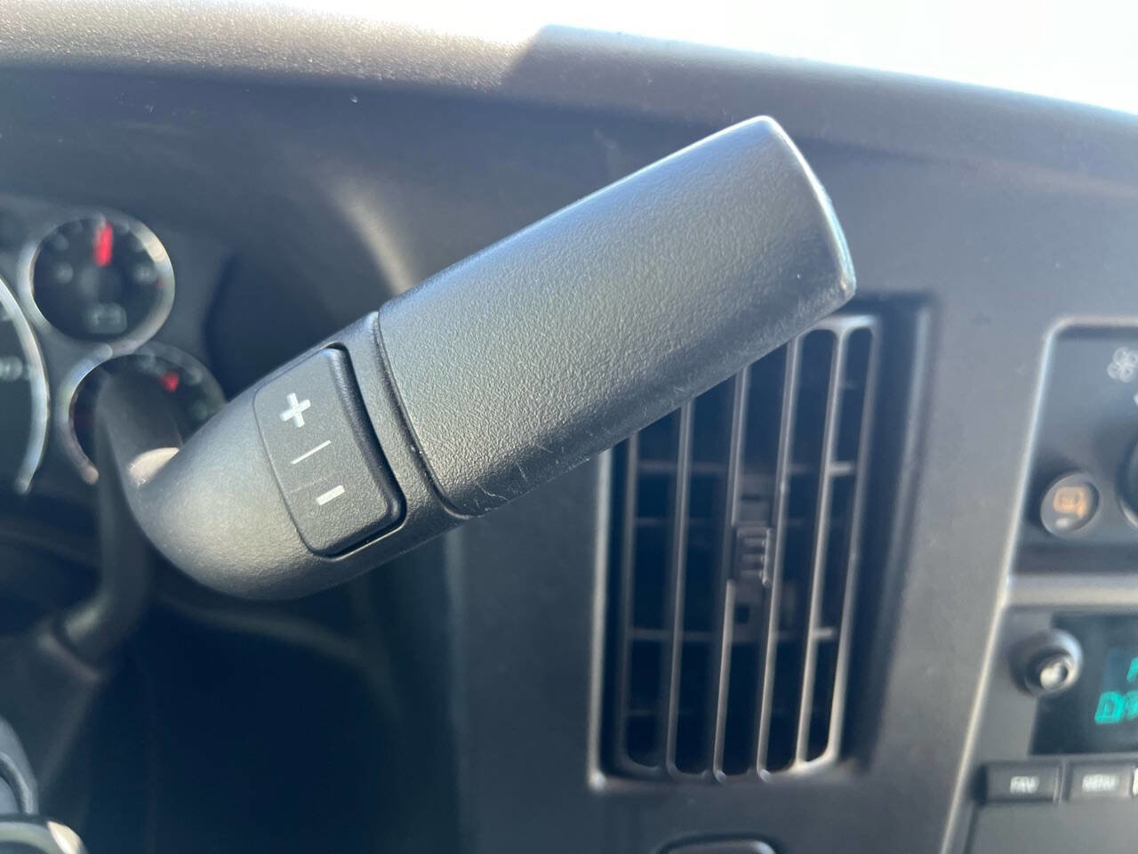 Used 2019 Chevrolet Express 3500 LT w/ LT Preferred Equipment Group image 35