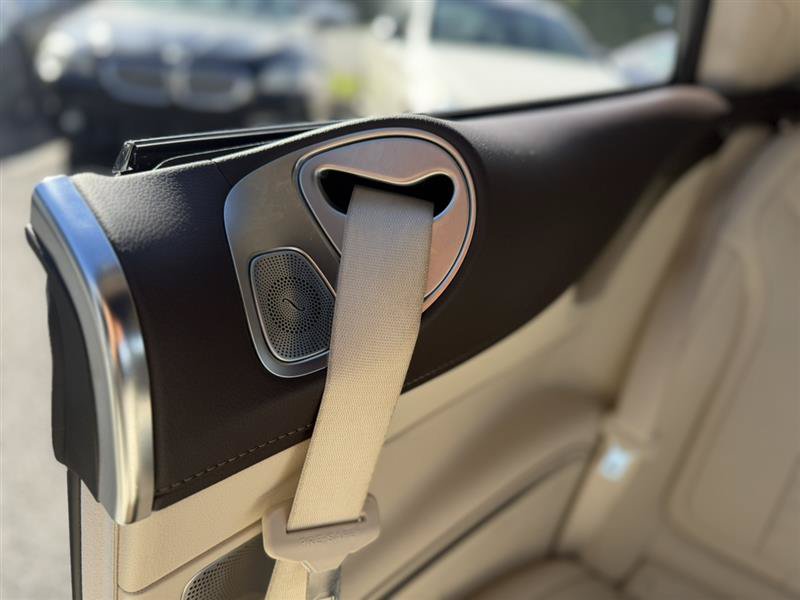 Used 2015 Mercedes-Benz S 550 4MATIC Coupe w/ Sport Package image 50