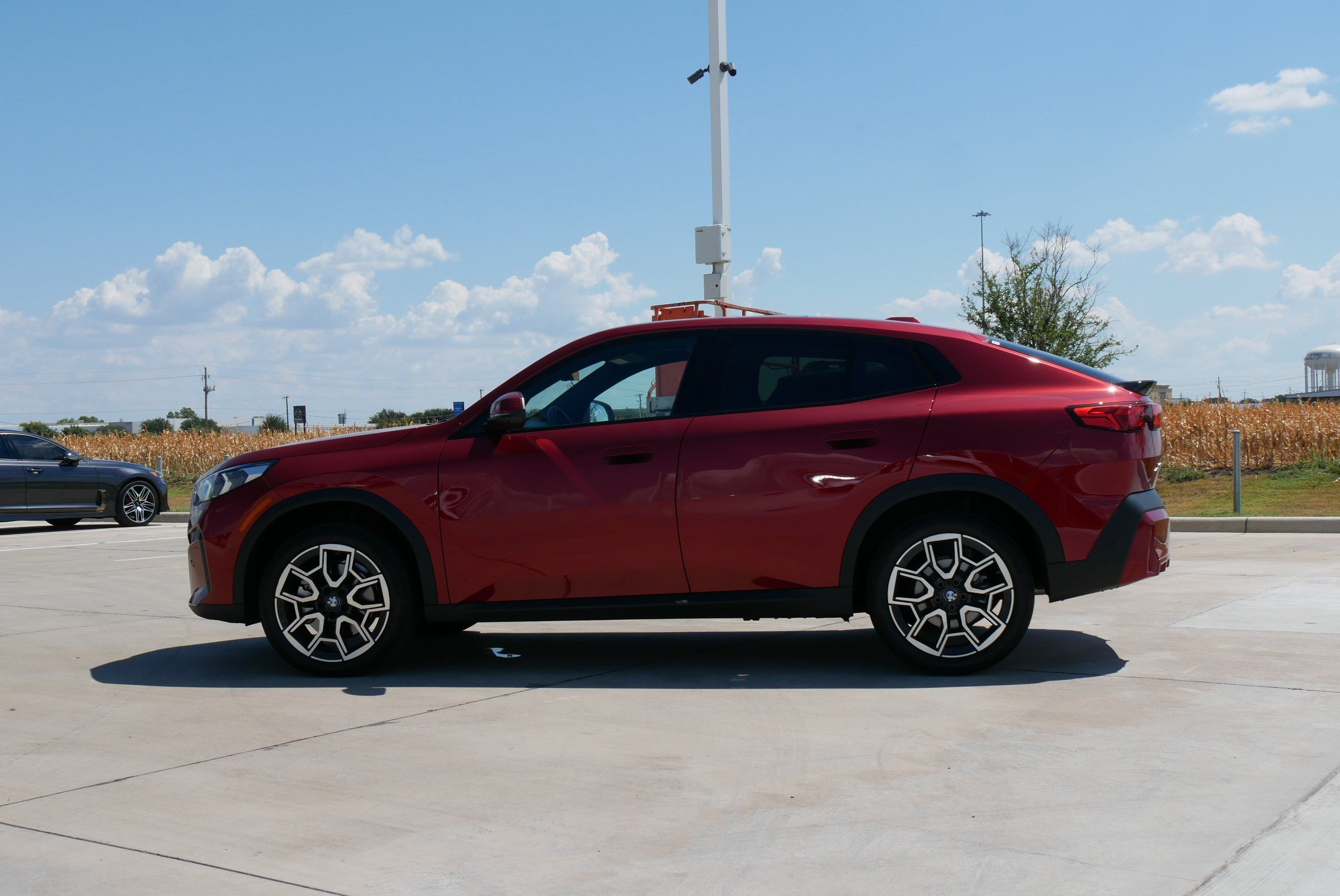 Certified 2026 BMW X2 xDrive28i AWD/4WD image 5