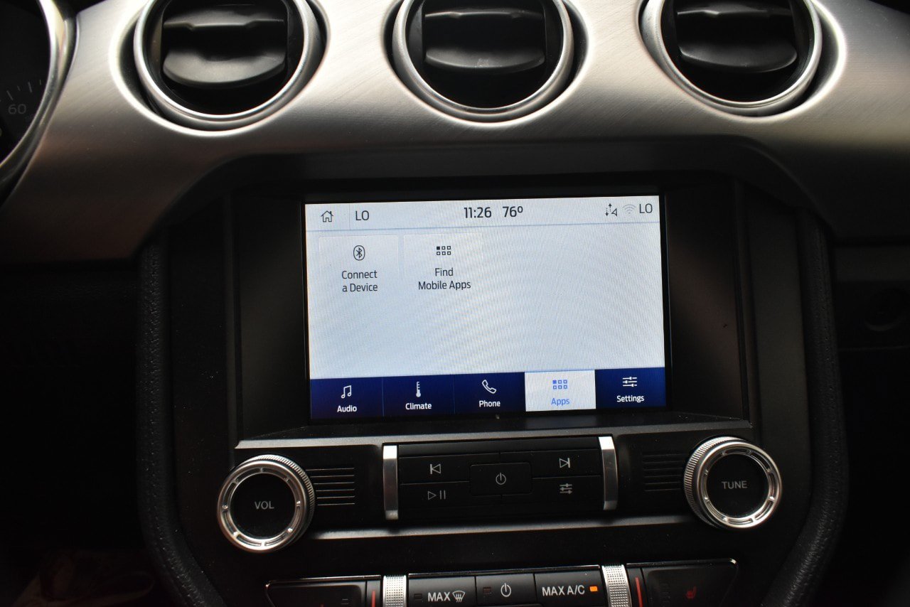 Used 2022 Ford Mustang Premium RWD image 23