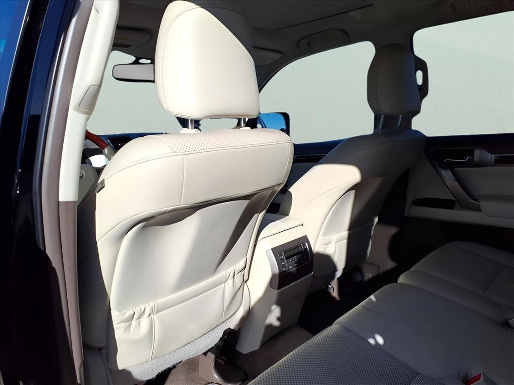 Used 2013 Lexus GX 460 image 12