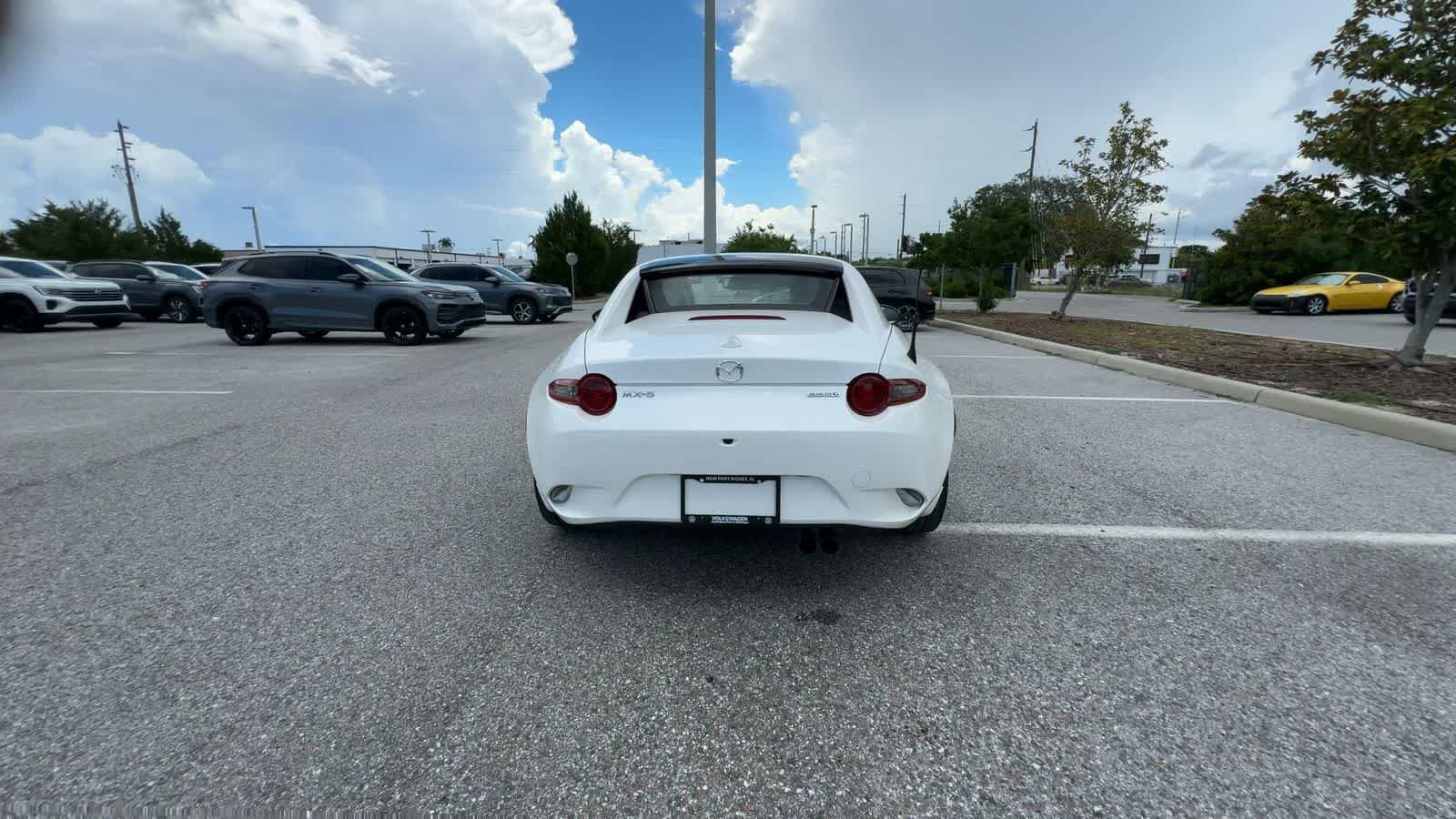 Used 2022 MAZDA MX-5 Miata RF Grand Touring RWD image 7