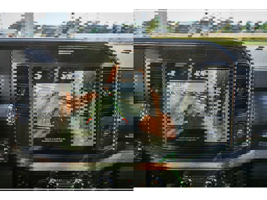 New 2026 Ford F250 Lariat image 16