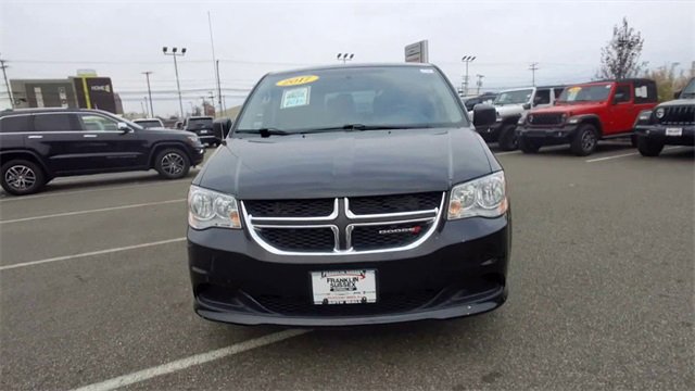 Used 2017 Dodge Grand Caravan SE w/ Power Window Group image 3