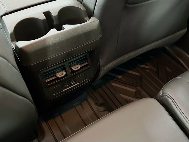 New 2026 GMC Canyon Elevation w/ Convenience Package image 24