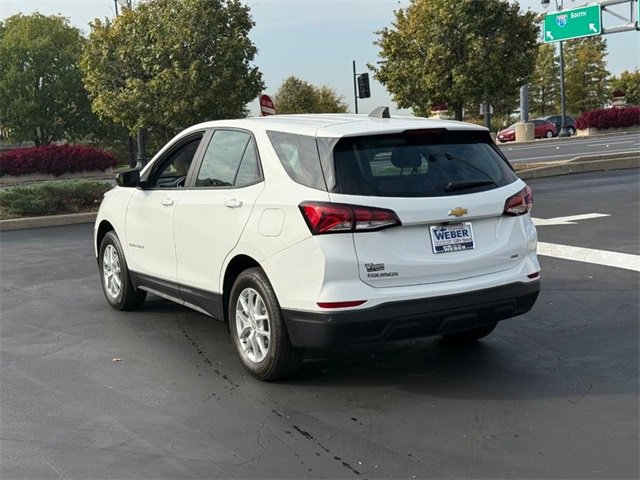 Used 2024 Chevrolet Equinox LS image 3