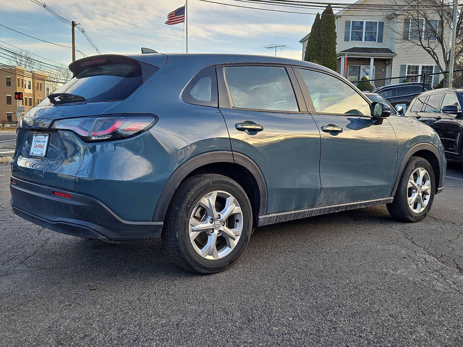 Certified 2024 Honda HR-V LX image 9