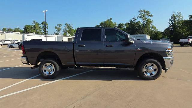 Used 2026 RAM 2500 Tradesman w/ Chrome Appearance Group AWD/4WD image 9