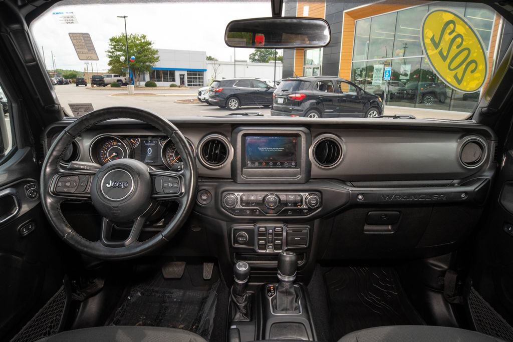 Used 2022 Jeep Wrangler Unlimited Sport AWD/4WD image 18